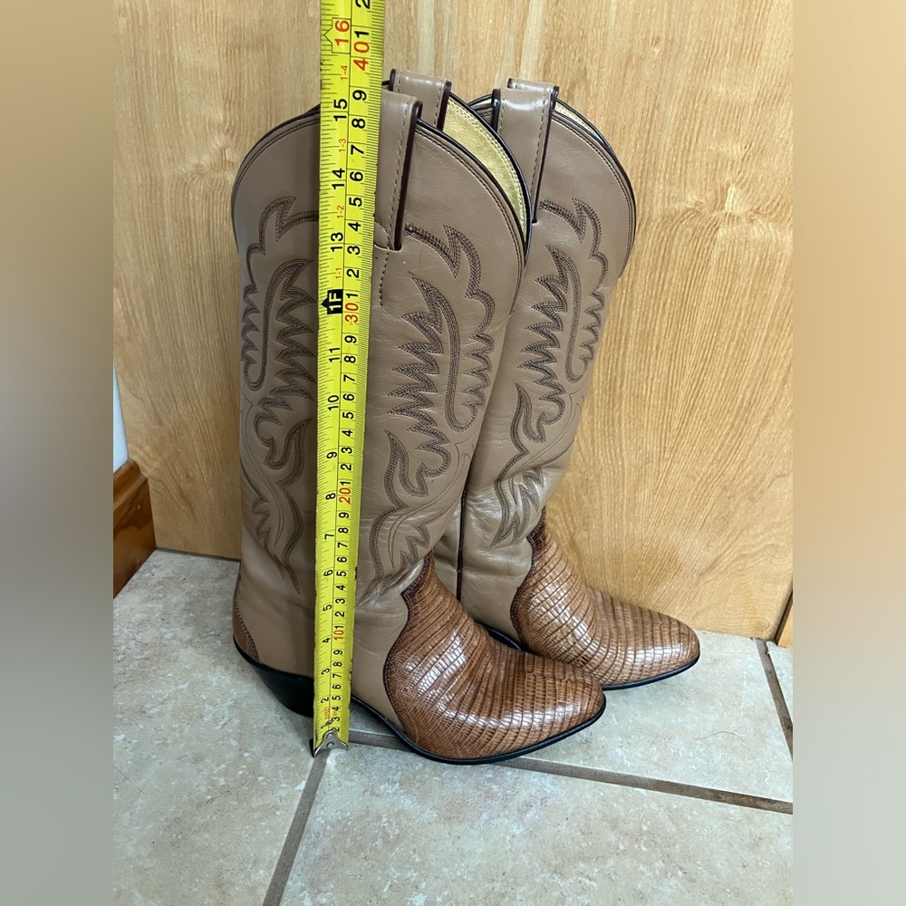 Vintage Justin Boots with lizard